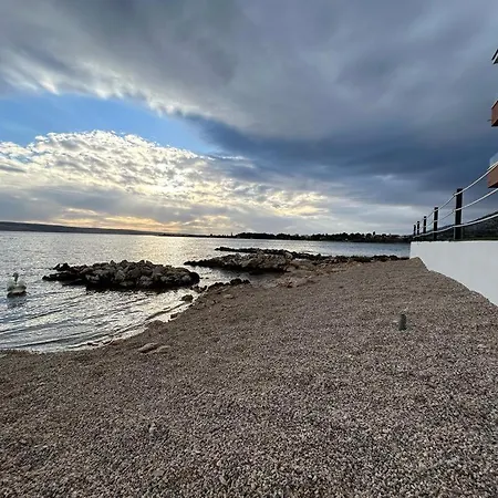 Apartament Paklenica *