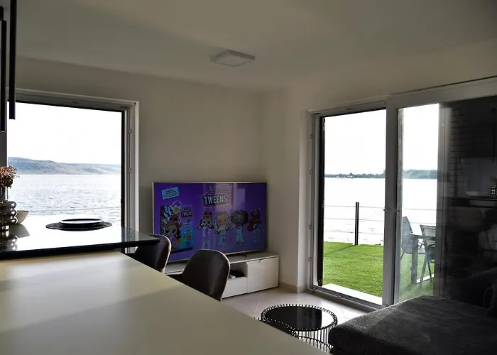 Apartament Paklenica *