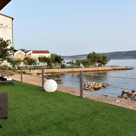 Apartment Paklenica *