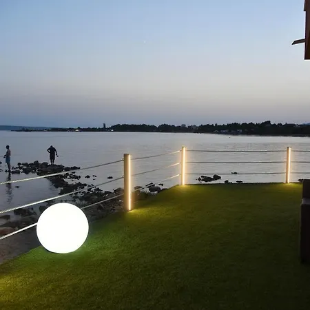 Apartment Paklenica Seline